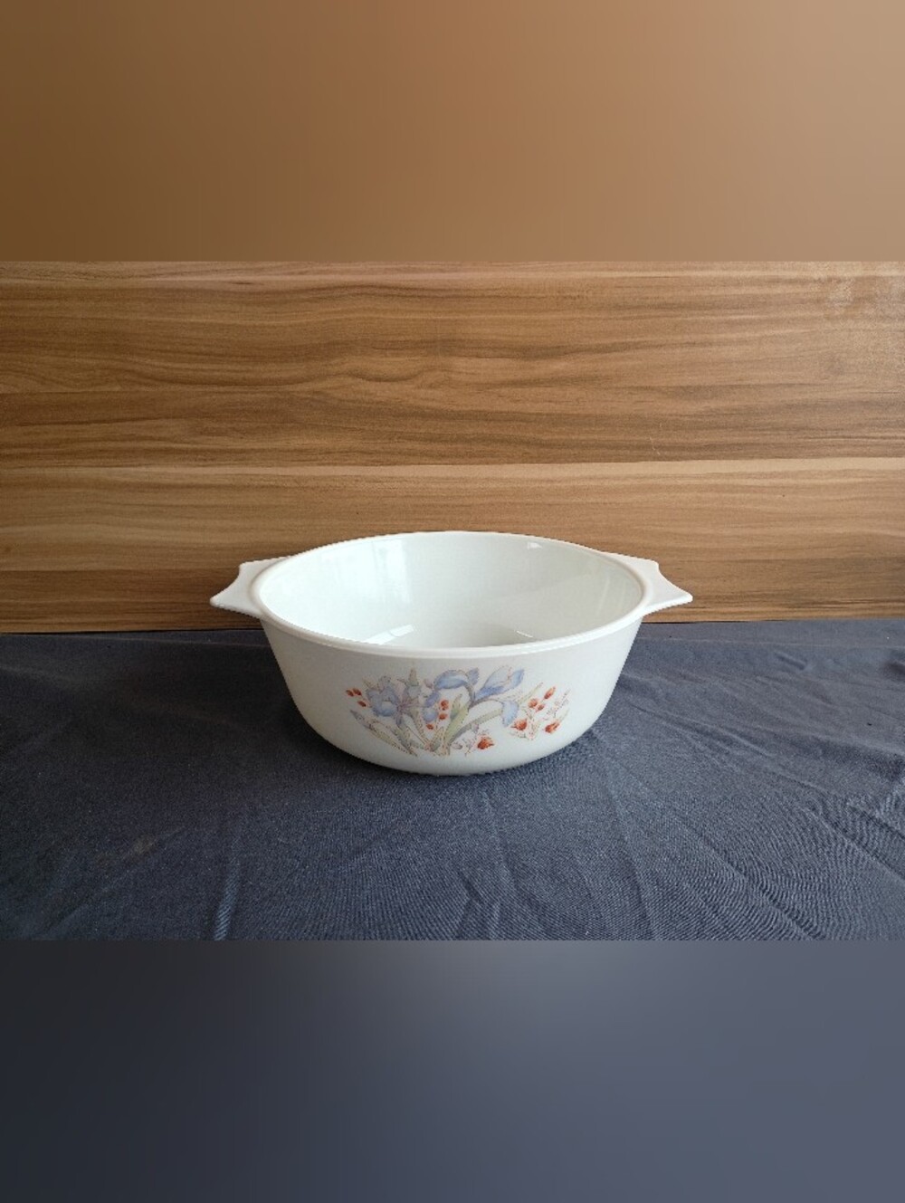 Vintage Pyrex Blue Iris 8.5" Round Casserole Baking Dish No Lid Made in England